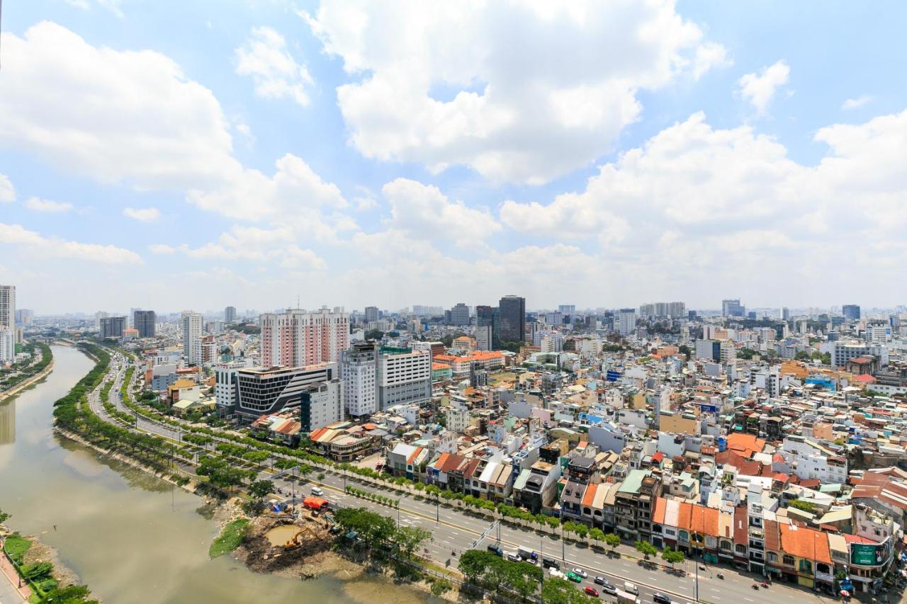 Spacious Saigon - Infinity Pool In Rivergate Ho Chi Minh City Exterior photo
